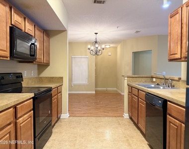 3631 Kirkpatrick Circle - Photo Thumbnail 4