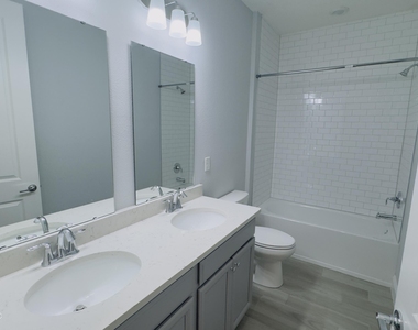 70 Killarney Avenue - Photo Thumbnail 9