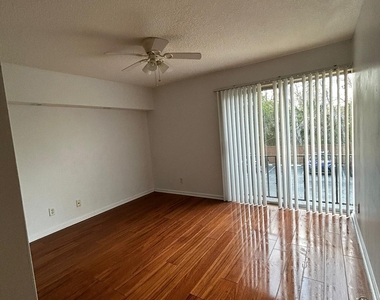 5375 E Ortega Farms Blvd Boulevard E - Photo Thumbnail 5