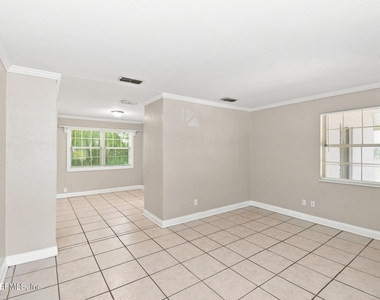7001 Charbourg Avenue N - Photo Thumbnail 2