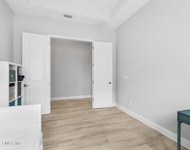 644 Navigators Road - Photo Thumbnail 27