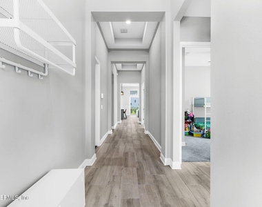 644 Navigators Road - Photo Thumbnail 5
