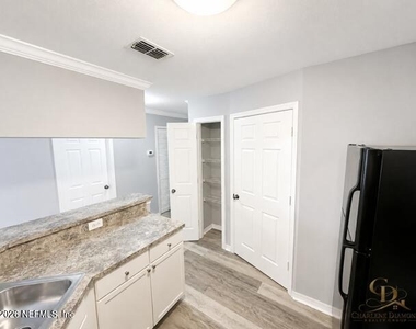 10961 Burnt Mill Road - Photo Thumbnail 10