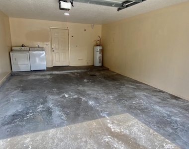 93 Dudley Street - Photo Thumbnail 23