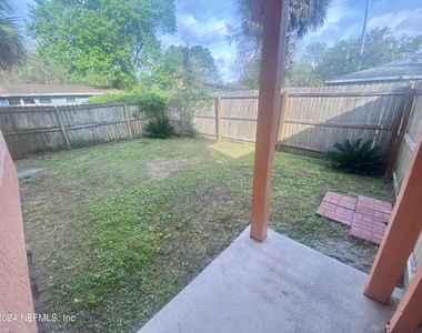 93 Dudley Street - Photo Thumbnail 22
