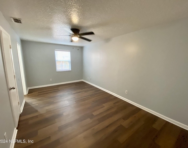 93 Dudley Street - Photo Thumbnail 13