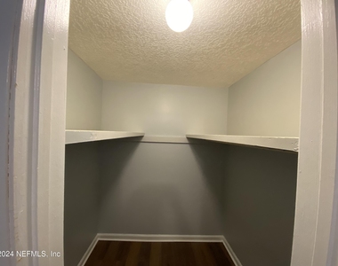 93 Dudley Street - Photo Thumbnail 18