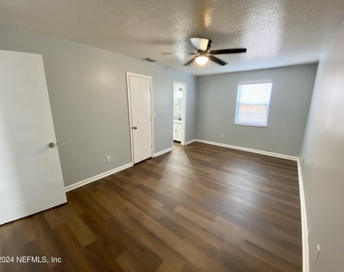 93 Dudley Street - Photo Thumbnail 14