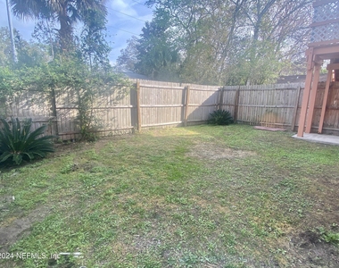 93 Dudley Street - Photo Thumbnail 21