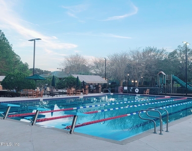 945 Registry Boulevard - Photo Thumbnail 53