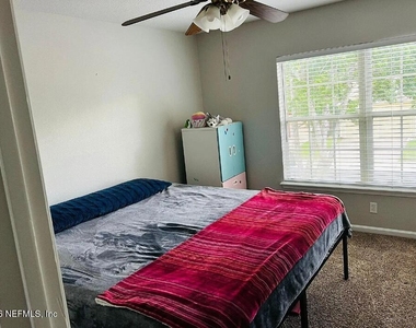 11118 Fallgate Point Court - Photo Thumbnail 9