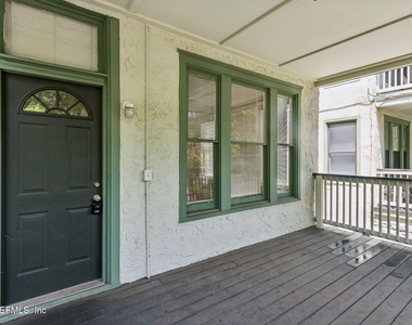 2749 Vernon Terrace - Photo Thumbnail 1