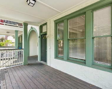 2749 Vernon Terrace - Photo Thumbnail 4