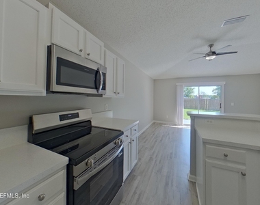 2990 Brittany Bluff Drive - Photo Thumbnail 6