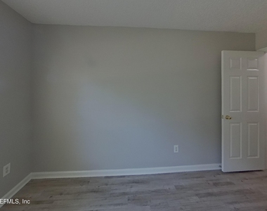 2990 Brittany Bluff Drive - Photo Thumbnail 10