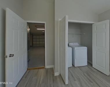 2990 Brittany Bluff Drive - Photo Thumbnail 5