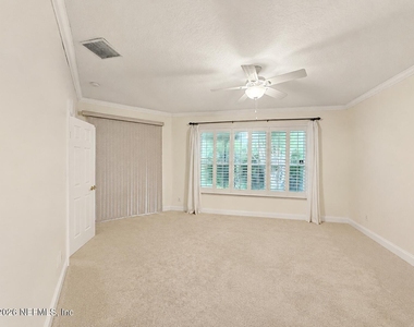10469 Creston Glen Circle E - Photo Thumbnail 11