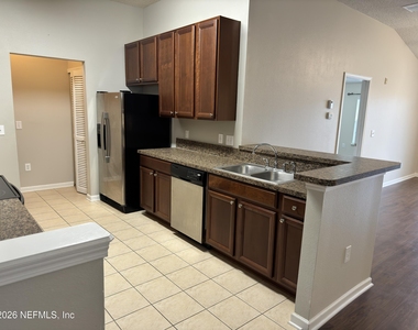 108 Brannan Place - Photo Thumbnail 9