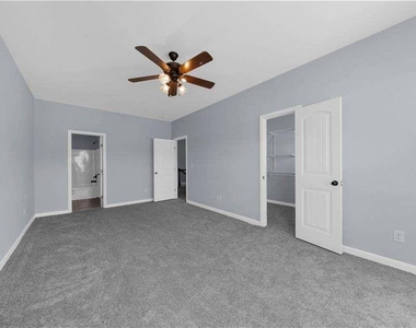 5435 Mirror Lake Drive - Photo Thumbnail 49