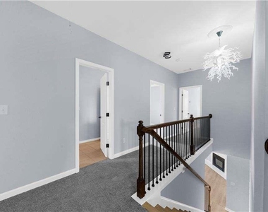 5435 Mirror Lake Drive - Photo Thumbnail 30