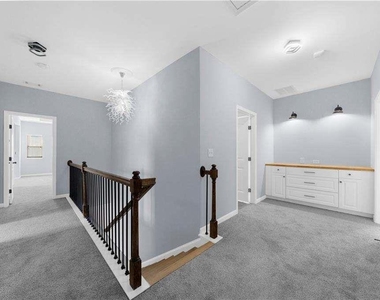 5435 Mirror Lake Drive - Photo Thumbnail 29