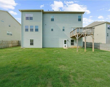 5435 Mirror Lake Drive - Photo Thumbnail 53