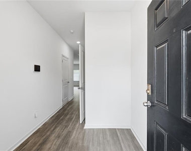 7134 Gladstone Circle - Photo Thumbnail 2