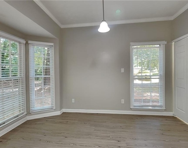 10035 Feather Sound Court - Photo Thumbnail 5