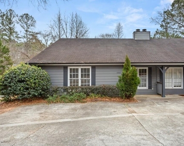1992 Cooper Lake Drive Se - Photo Thumbnail 1