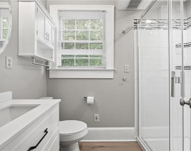 826 Mentelle Drive Ne - Photo Thumbnail 14