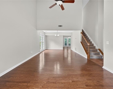 12110 Greenmont Walk - Photo Thumbnail 8