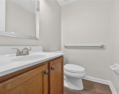 12110 Greenmont Walk - Photo Thumbnail 16