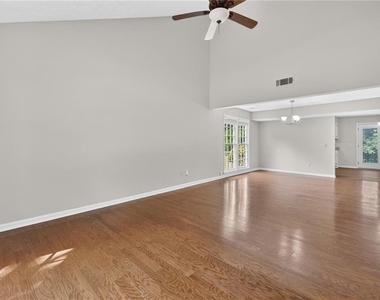 12110 Greenmont Walk - Photo Thumbnail 5