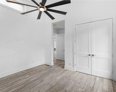 3258 S Bay Drive - Photo Thumbnail 30