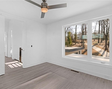 3258 S Bay Drive - Photo Thumbnail 32