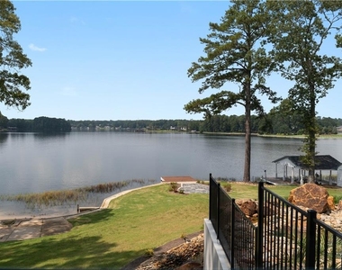 3258 S Bay Drive - Photo Thumbnail 79