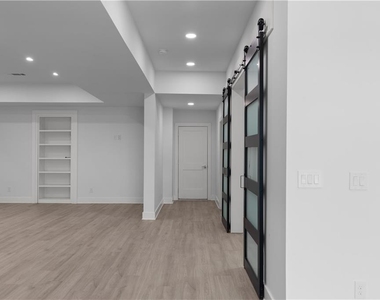 3258 S Bay Drive - Photo Thumbnail 64