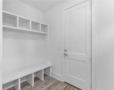3258 S Bay Drive - Photo Thumbnail 37