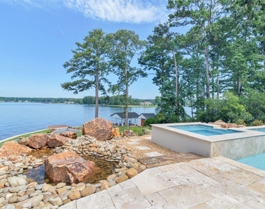3258 S Bay Drive - Photo Thumbnail 51