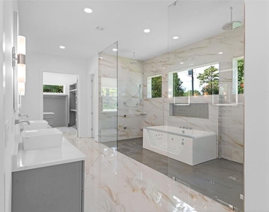 3258 S Bay Drive - Photo Thumbnail 19