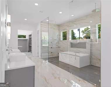 3258 S Bay Drive - Photo Thumbnail 18