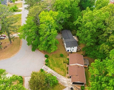 1953 Copperfield Circle - Photo Thumbnail 2