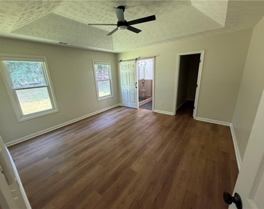 2694 Palm Creek Court - Photo Thumbnail 5