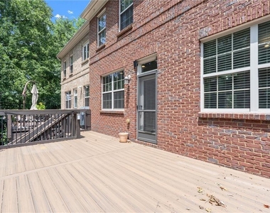 5583 Julian Place - Photo Thumbnail 33