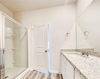 1141 Amadas Drive - Photo Thumbnail 9