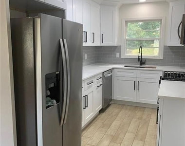 1187 Ellington Drive - Photo Thumbnail 1