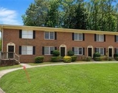 1010 Sexton Drive - Photo Thumbnail 1
