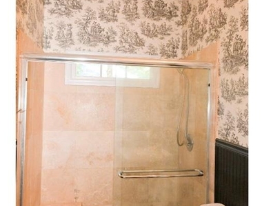 3885 Waterford Drive - Photo Thumbnail 16