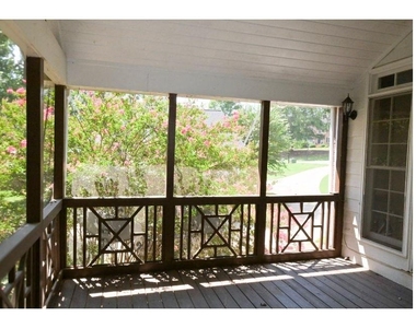 3885 Waterford Drive - Photo Thumbnail 38
