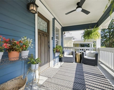 379 Patterson Avenue Se - Photo Thumbnail 1